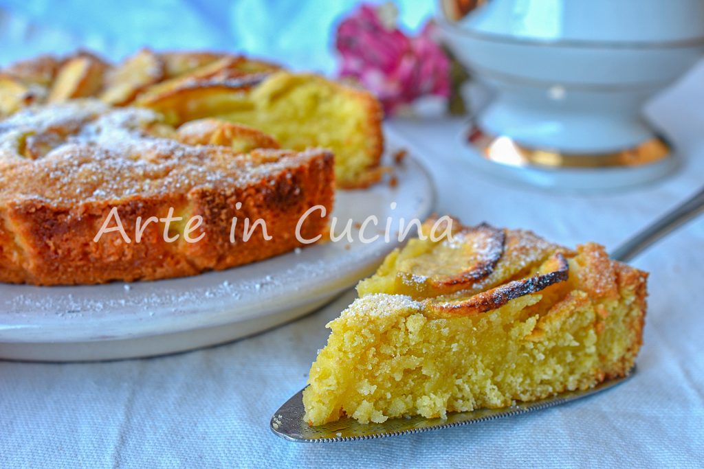 Quick Sweet Magic Apple Cake with Fruit