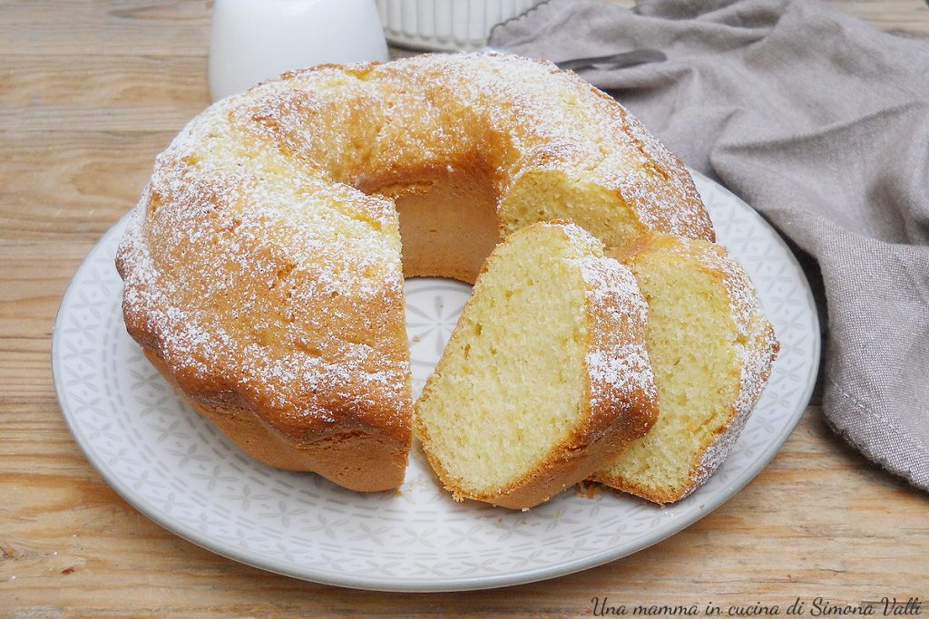 yogurt bundt cake