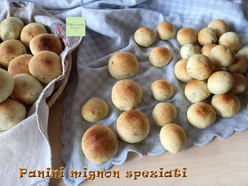 Spiced Mini Sandwich Rolls for Buffets and Appetizers