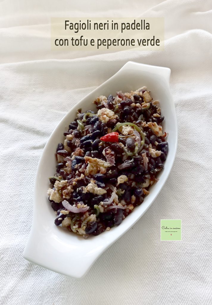 spicy black beans with tofu and green pepper