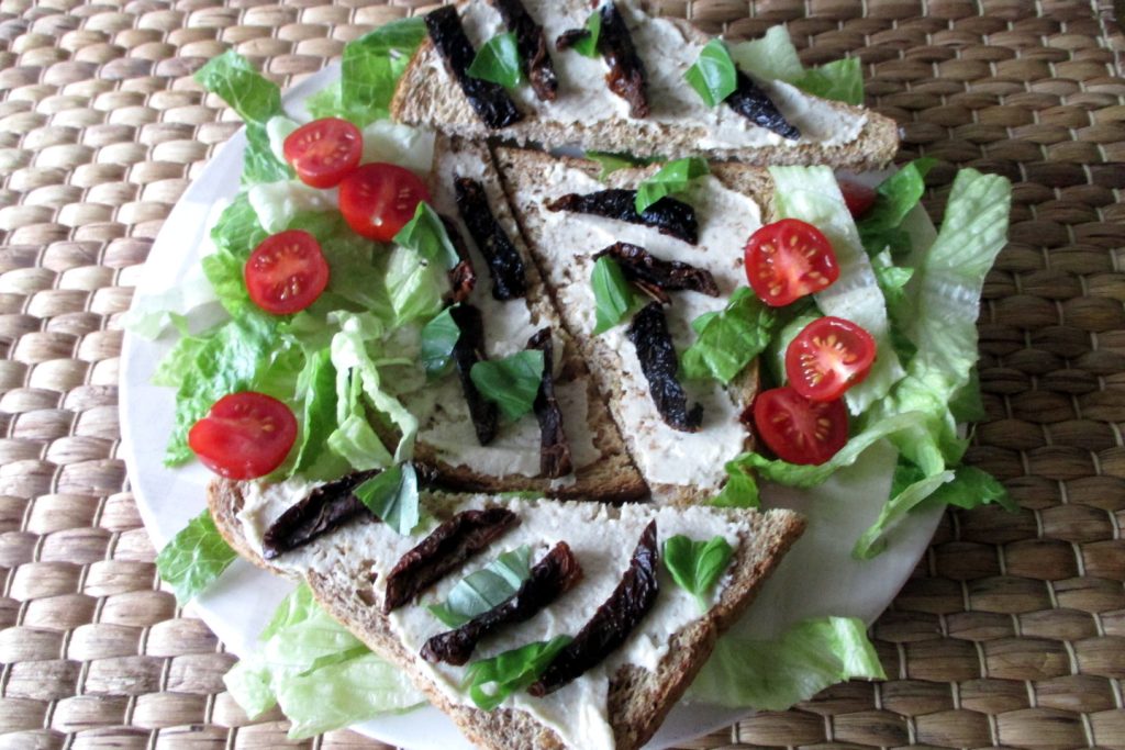 Spreadable Cashew Cheese, Eat Without Belly