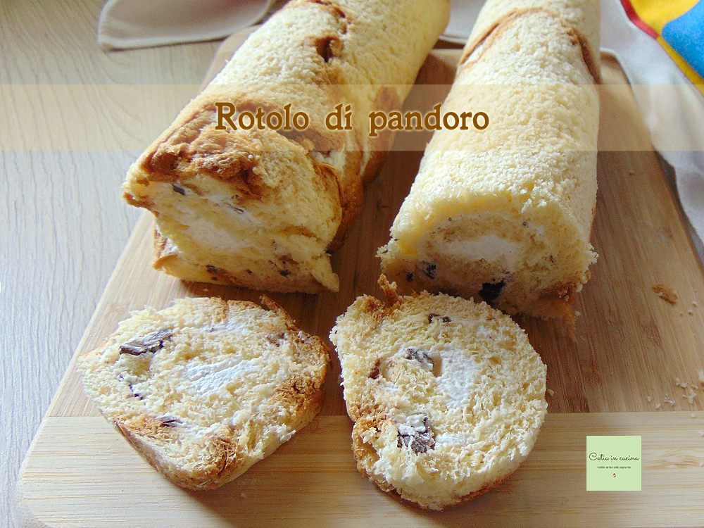 stuffed pandoro roll