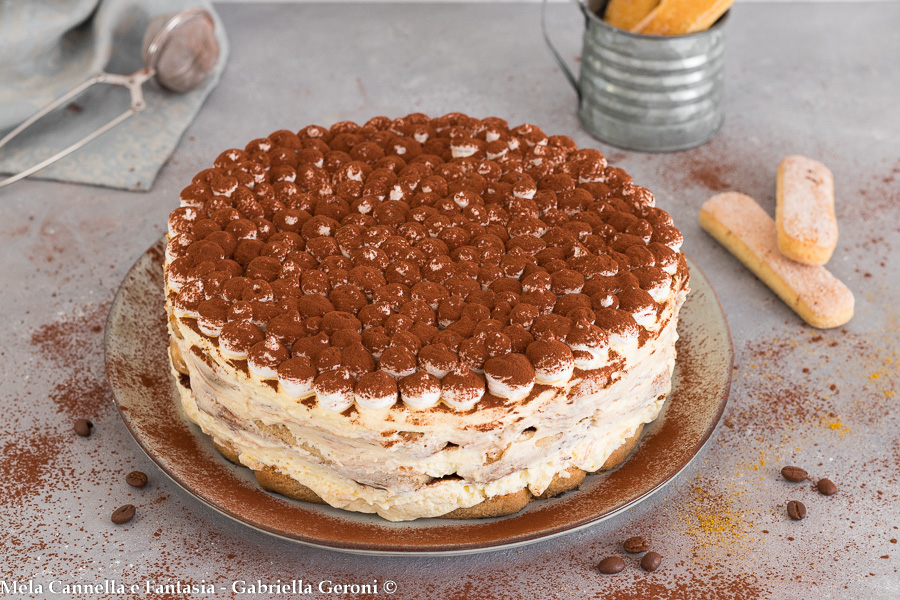 Easy and Quick to Prepare Tiramisu Cake Spoon Dessert