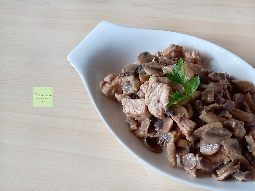 Turkey Bites with Mushrooms