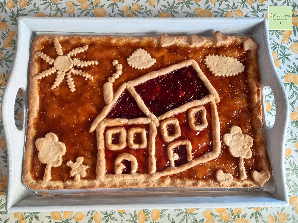 two-tone tart with little house