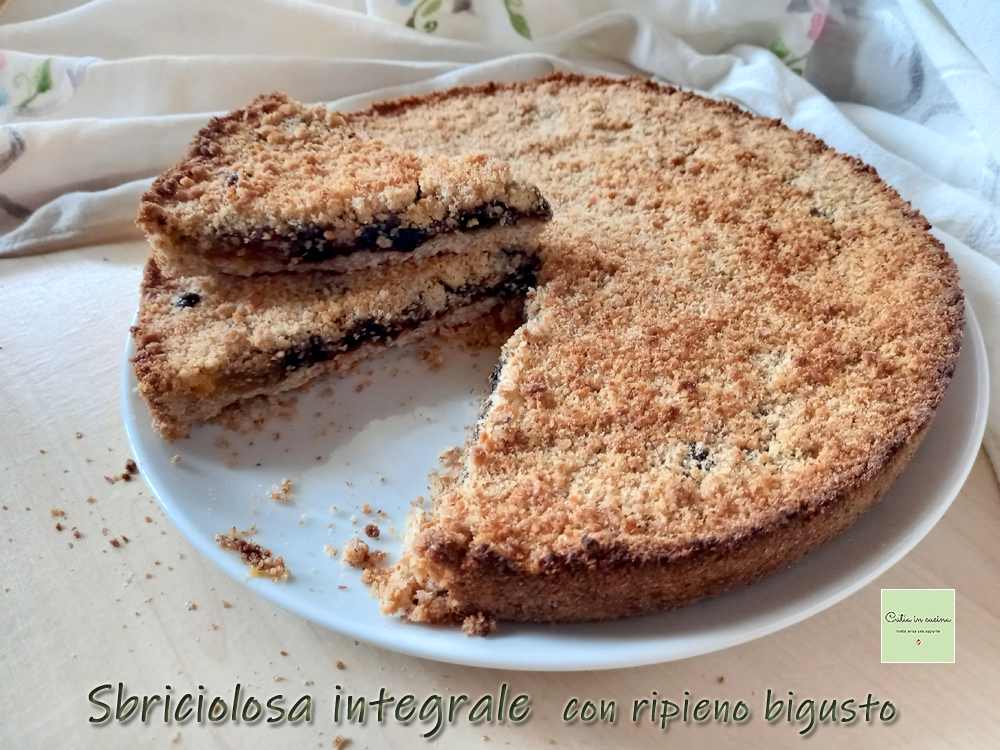 whole wheat crumble cake with dual flavor filling