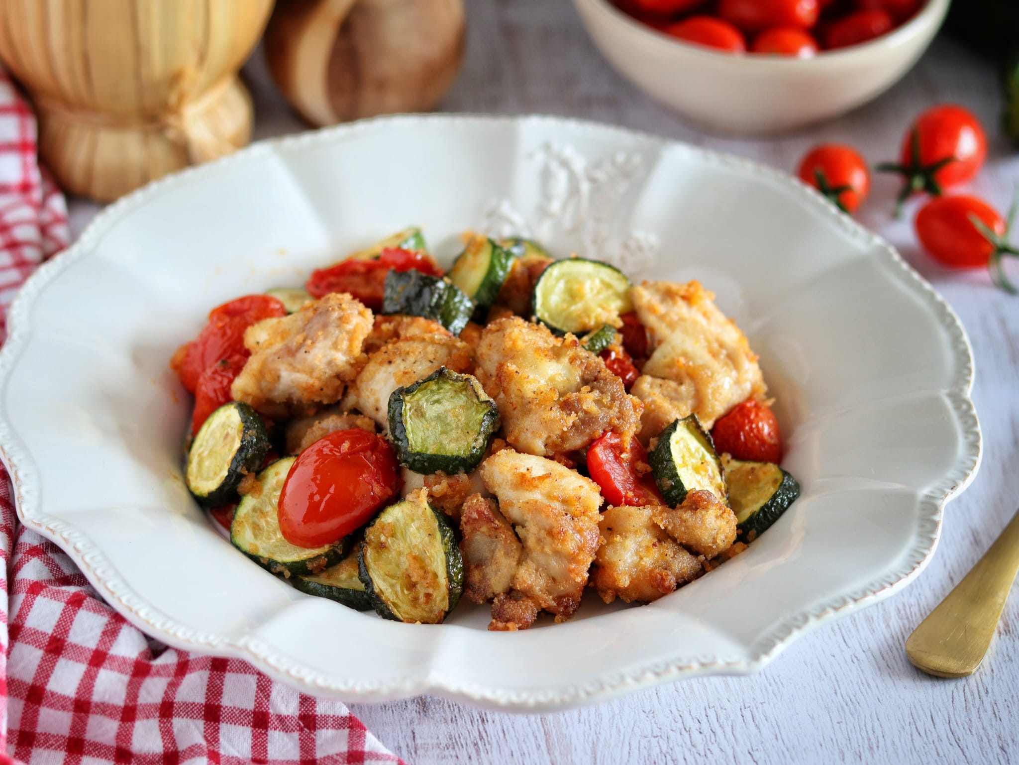 Chicken with Zucchini and Cherry Tomatoes in Air Fryer