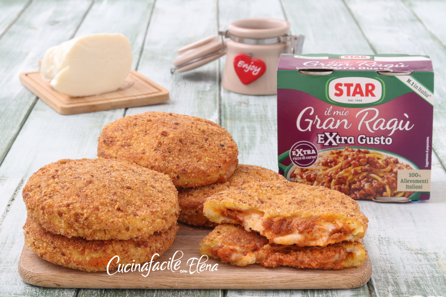 Cutlets with Meat Sauce