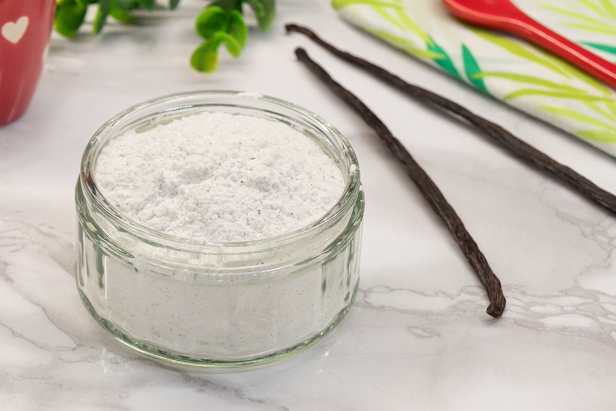Homemade Vanilla Powdered Sugar
