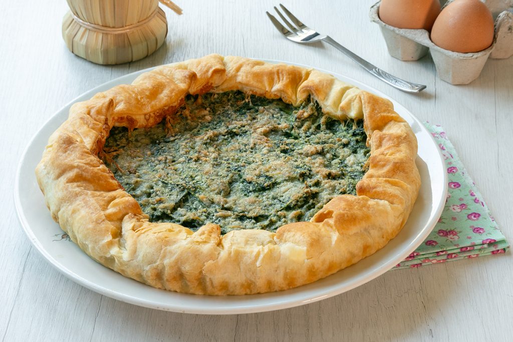 Spinach and Spreadable Cheese Savory Pie