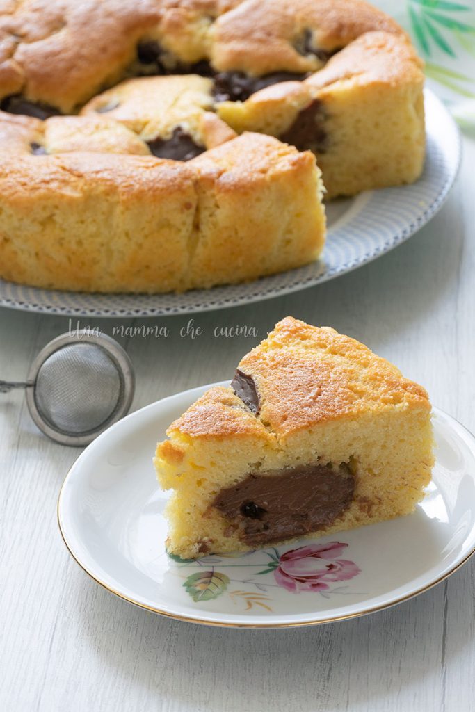 Nua Cake with Chocolate Cream