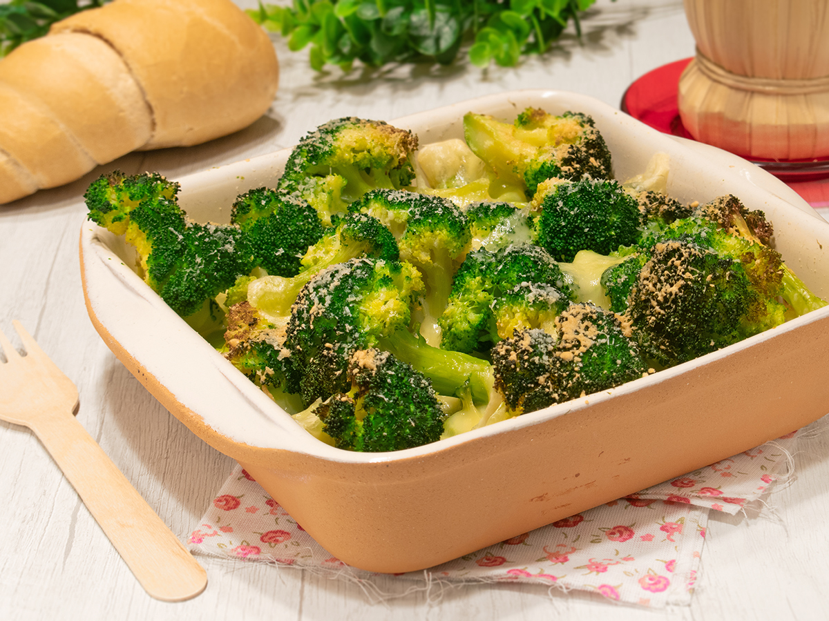 Cheese Gratinated Broccoli