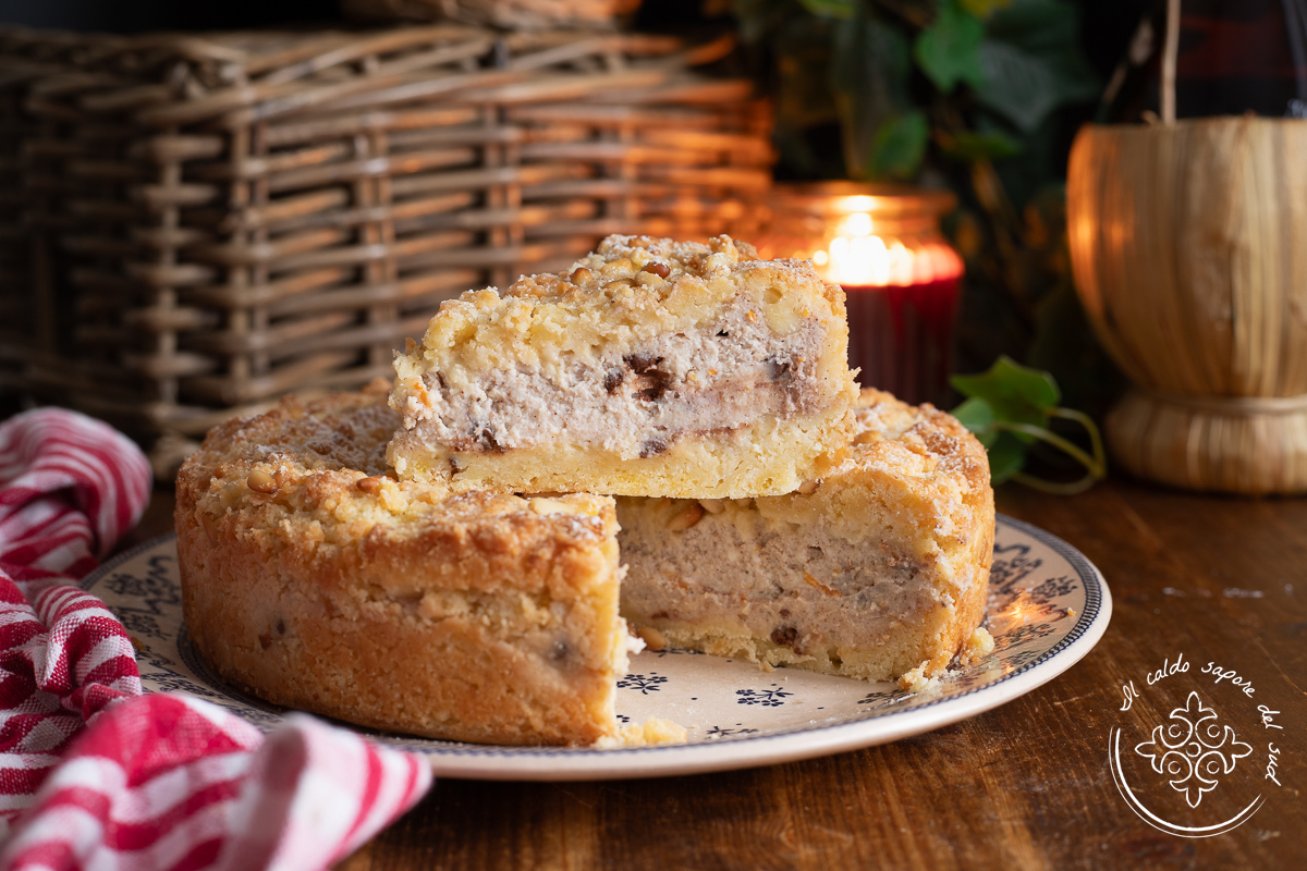 Ricotta and Chocolate Crumble Cake