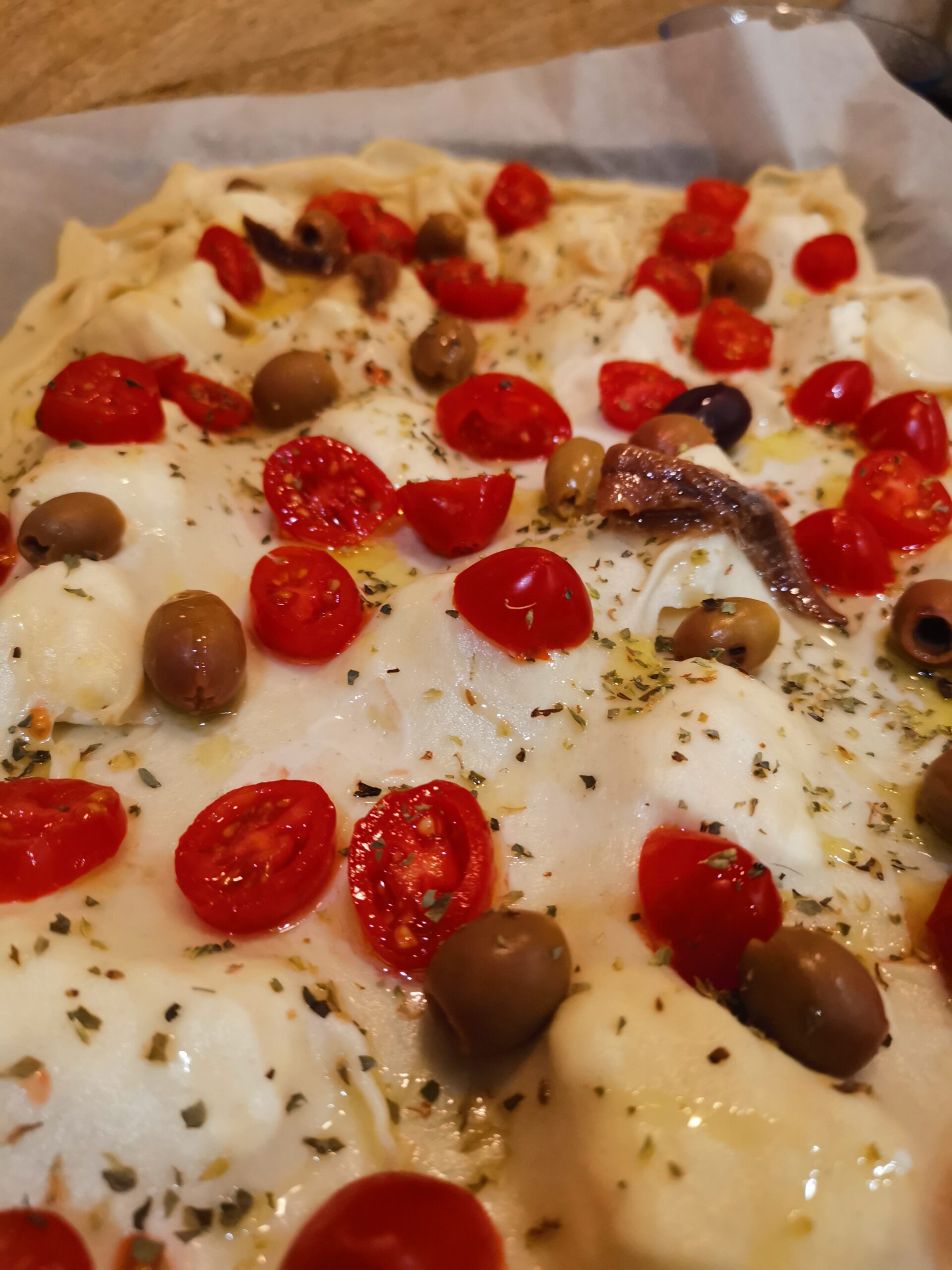 Recco-style Focaccia with Pizza Flavor