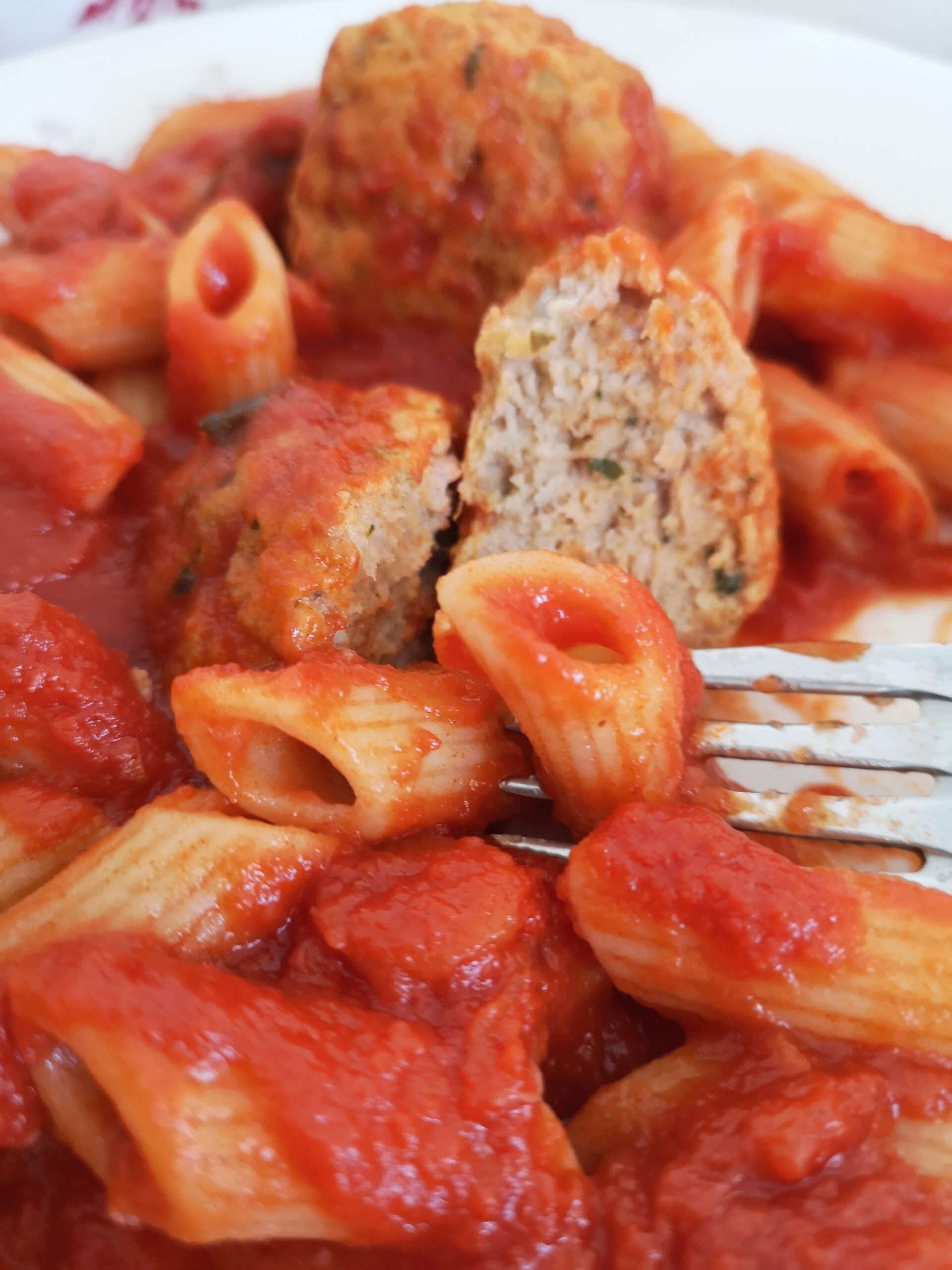 Meatballs with Tomato Sauce