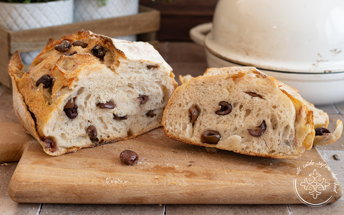 Bread with Black Olives