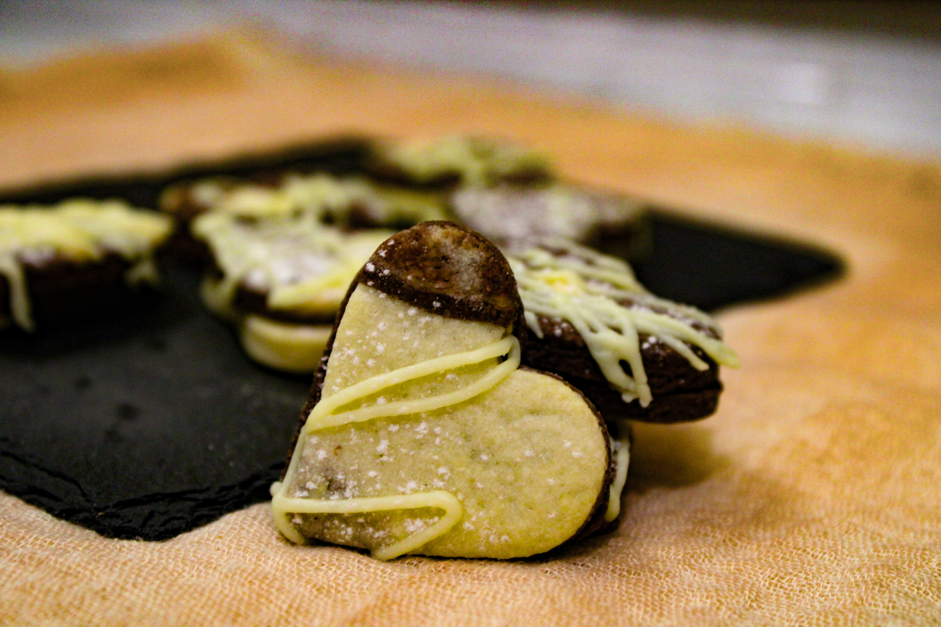 A heart to love. A shortcrust pastry rich in sweetness.