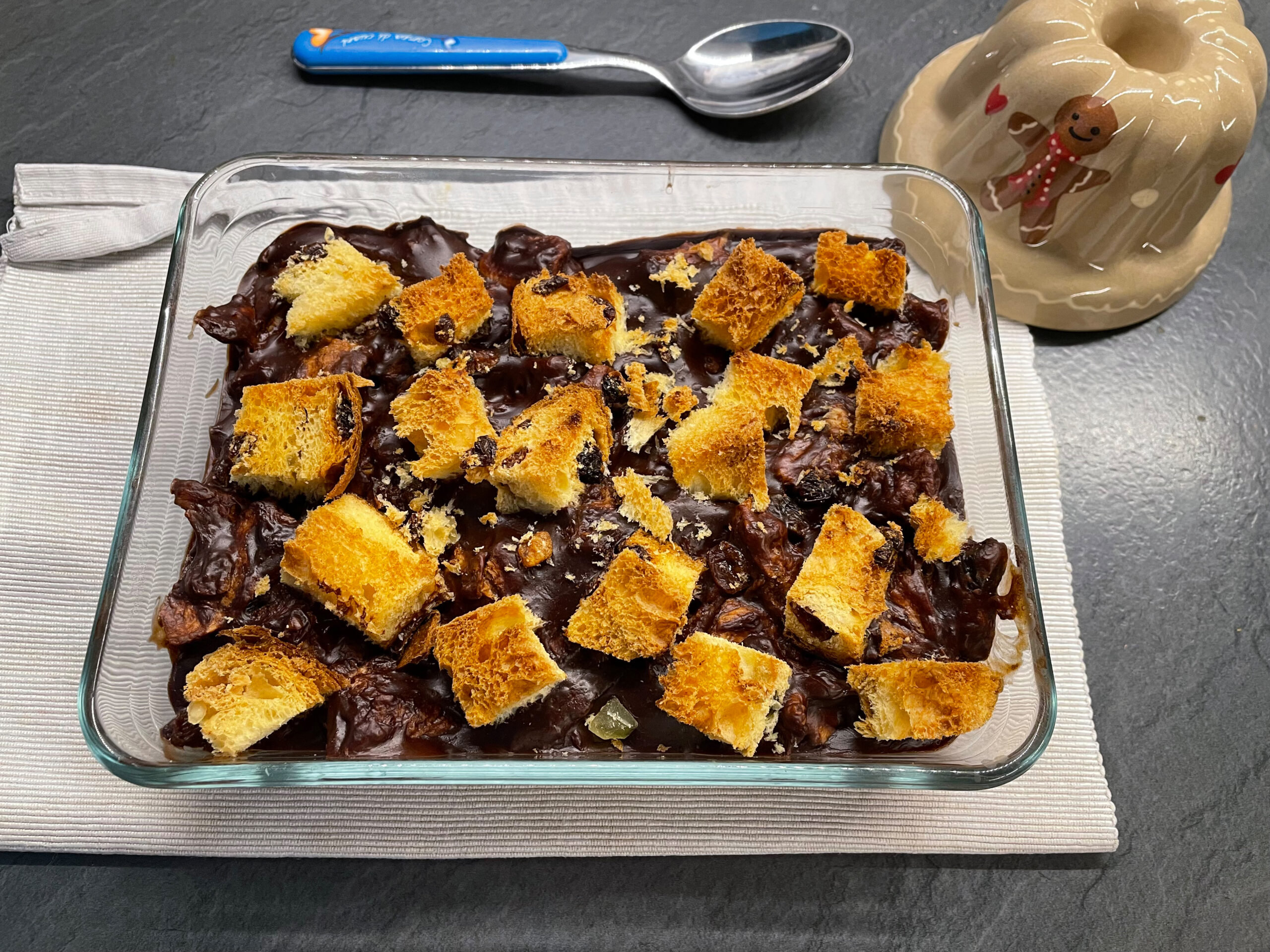 Pudding with Panettone in Air Fryer