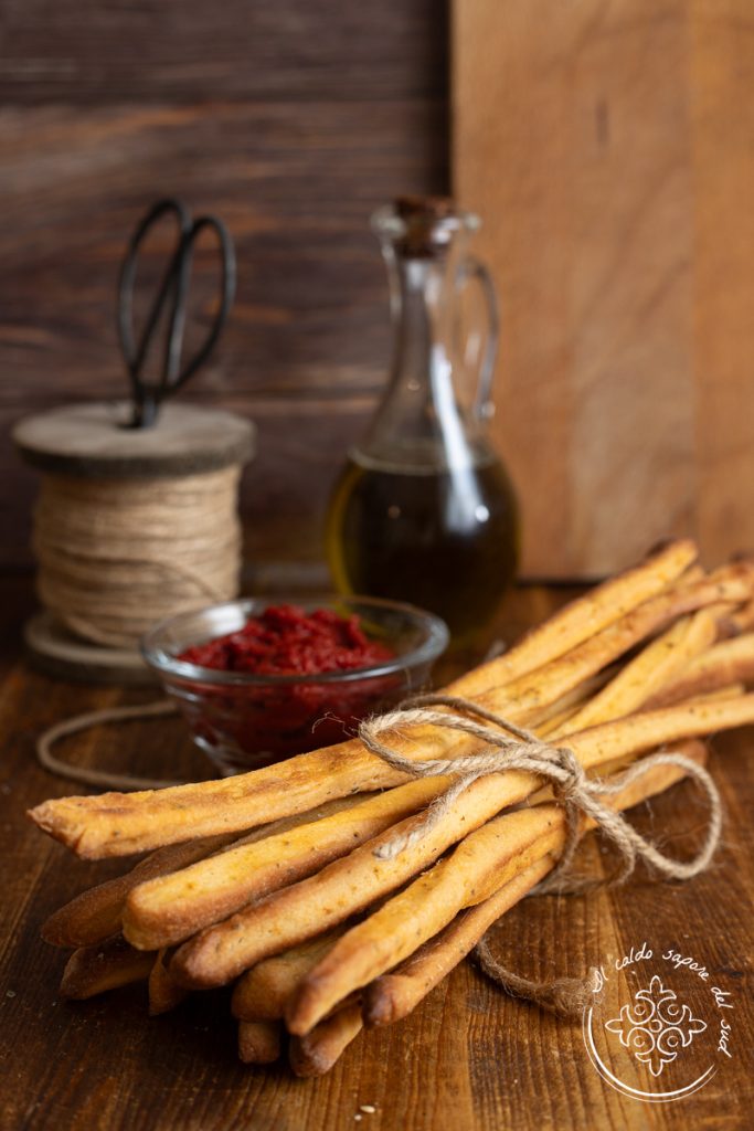 Homemade pizza-flavored breadsticks