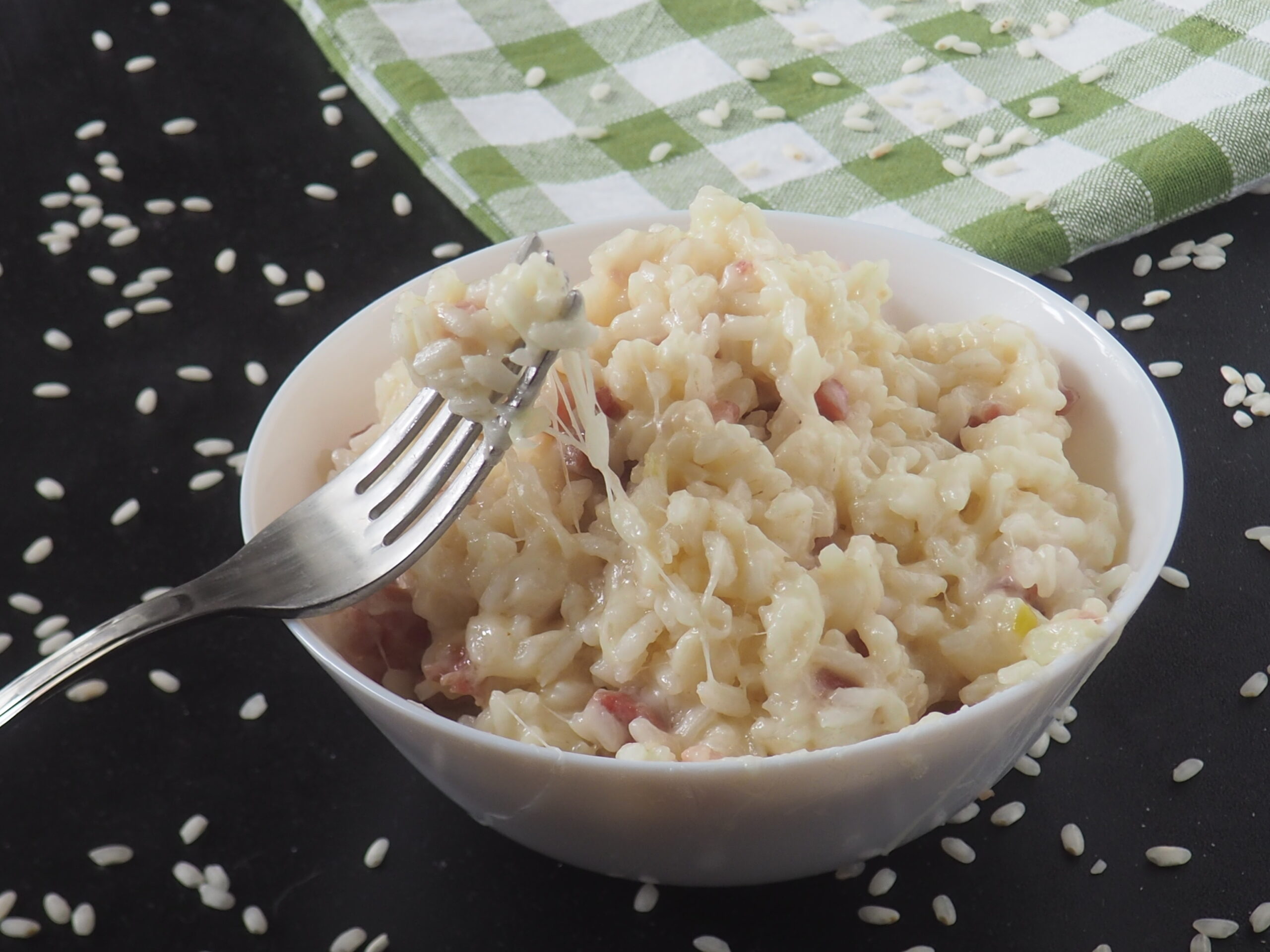 Quick Rice with Smoked Scamorza and Bacon