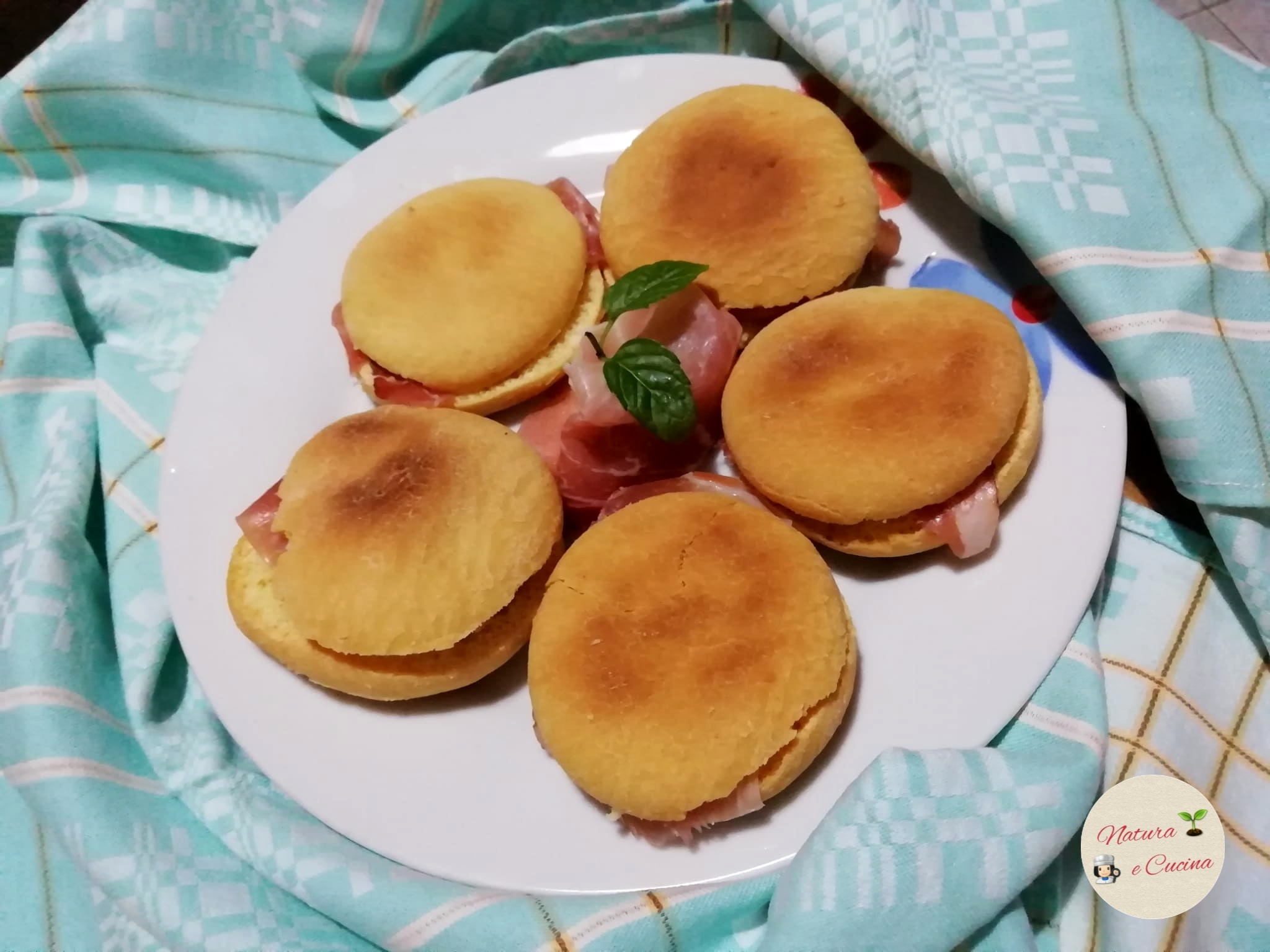 Flatbrang – Milk Buns