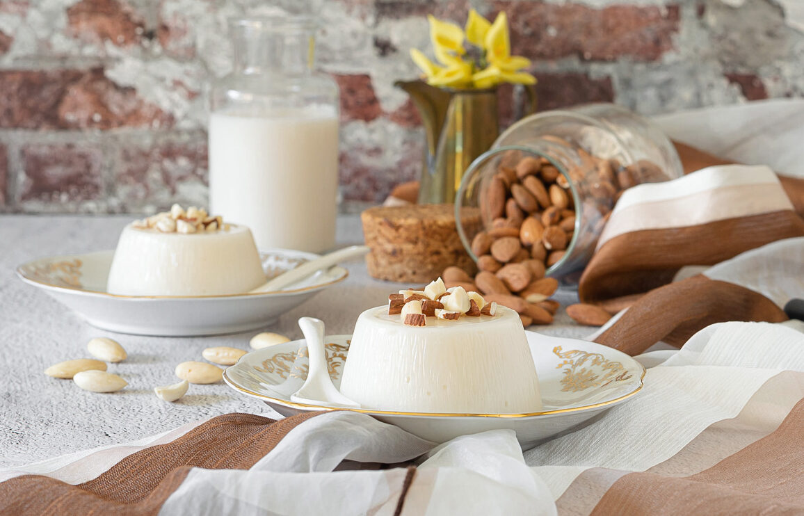 Biancomangiare (Almond Pudding)