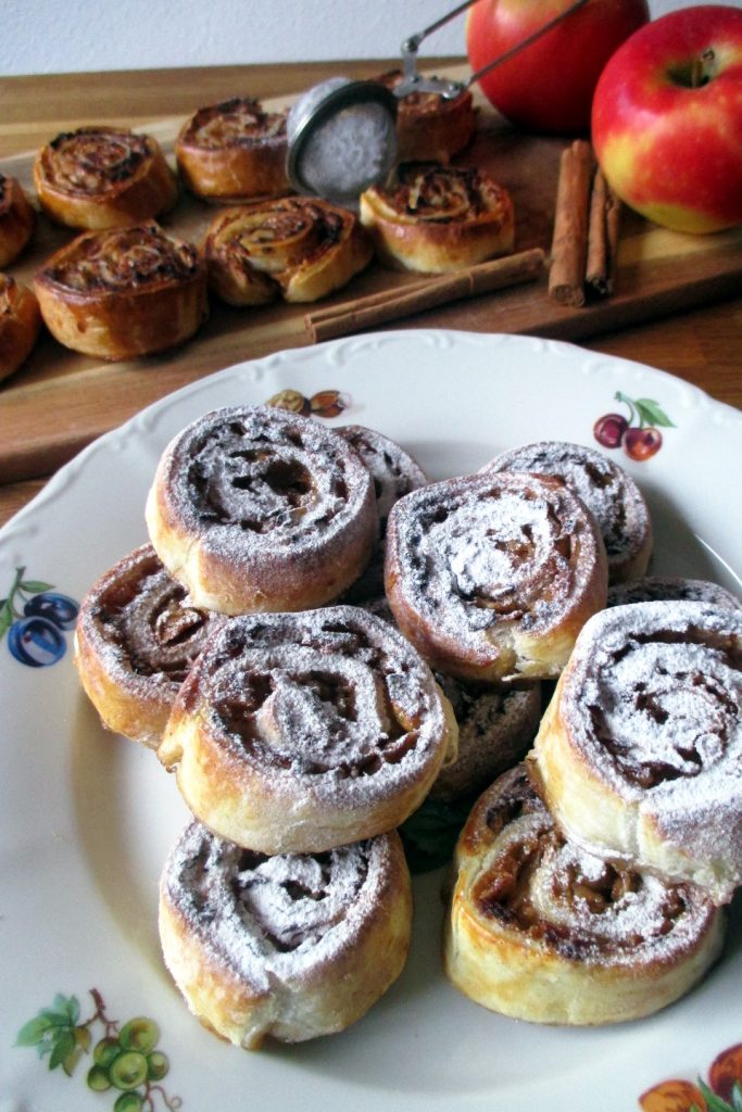 Apple and Cinnamon Swirls, Eat Without Guilt