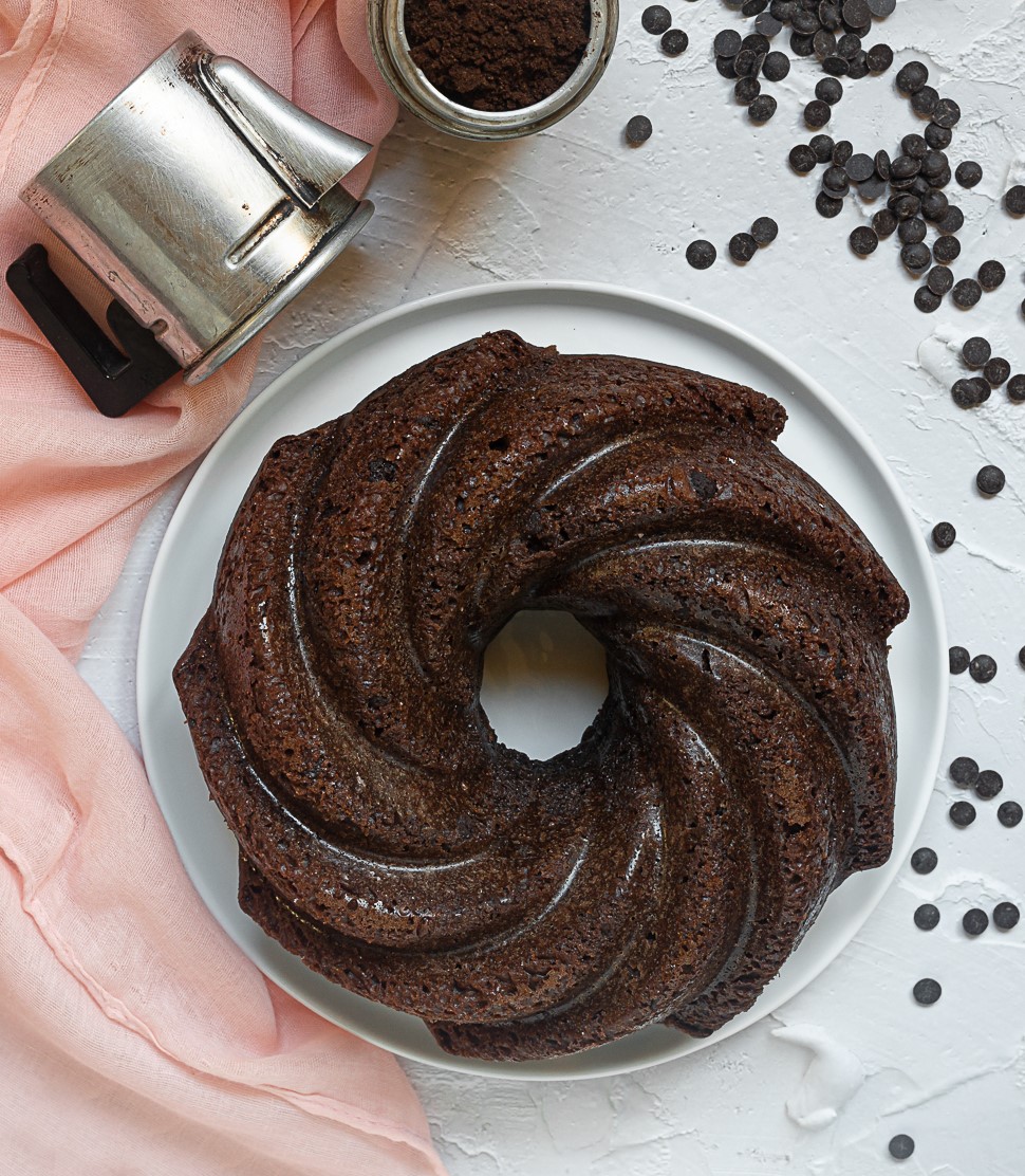 Bundt cake chocolate and coffee