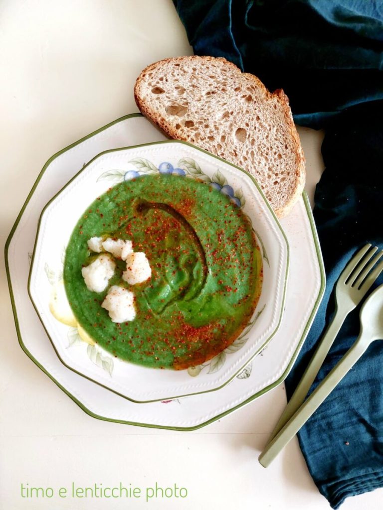 Cauliflower and spinach velouté