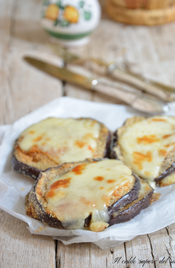 Eggplant medallions with ham and cheese
