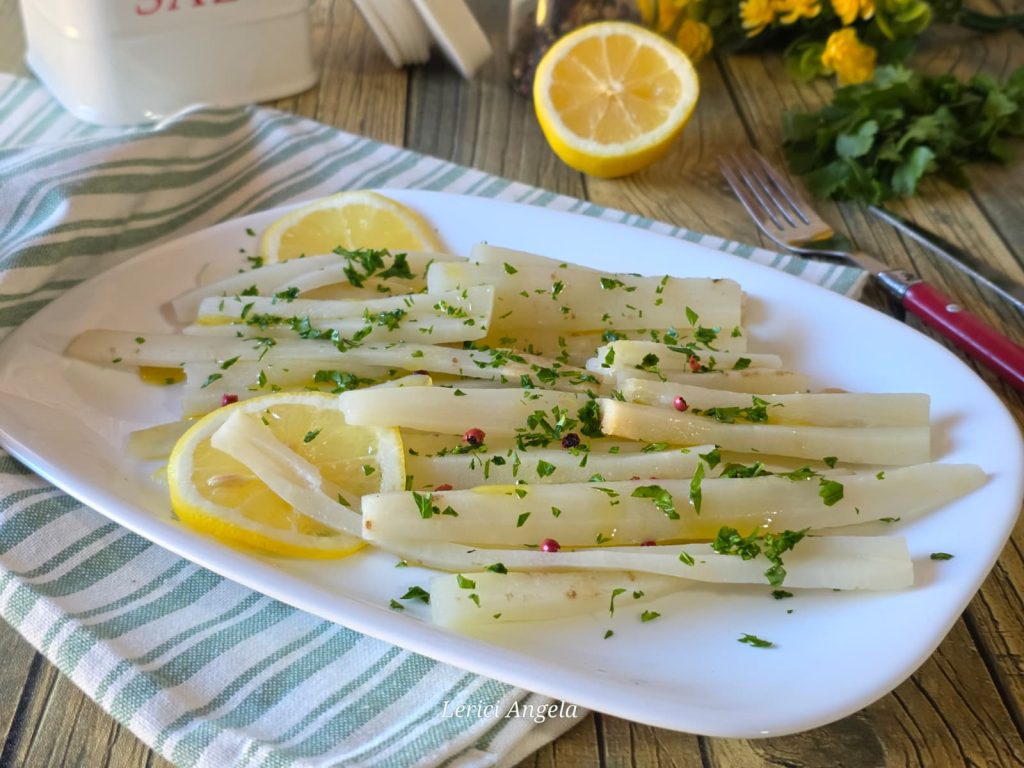 Chicory Root Salad with Pink Pepper and Lemon Citronette