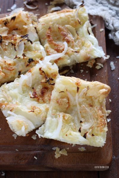 remove from the oven, cut into diamonds and serve