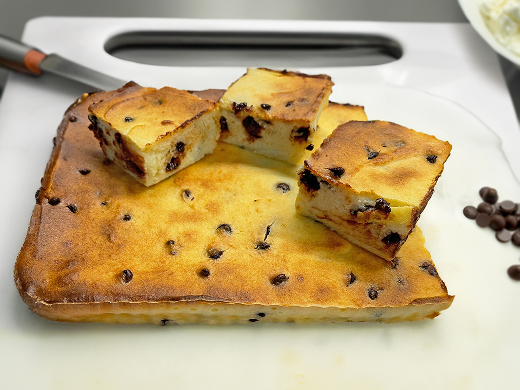 Ricotta and Chocolate Cake in Air Fryer