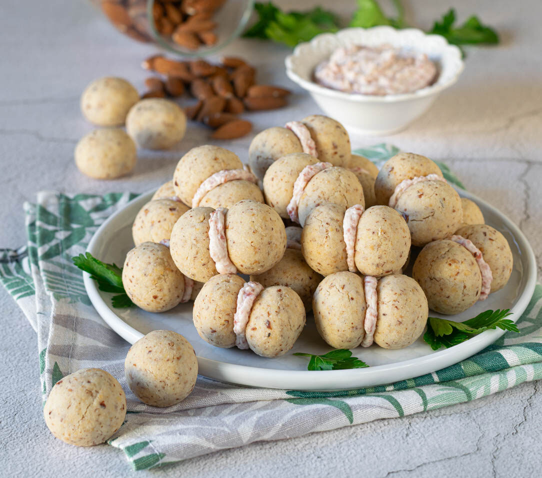 Savory Baci di Dama