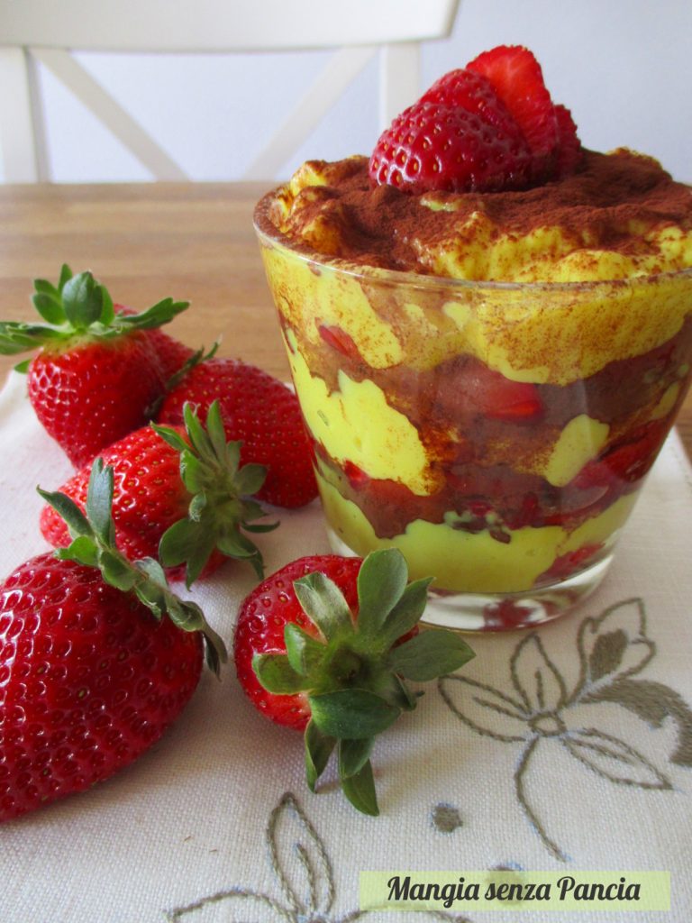 English trifle ladyfingers and fruit, Eat without Belly