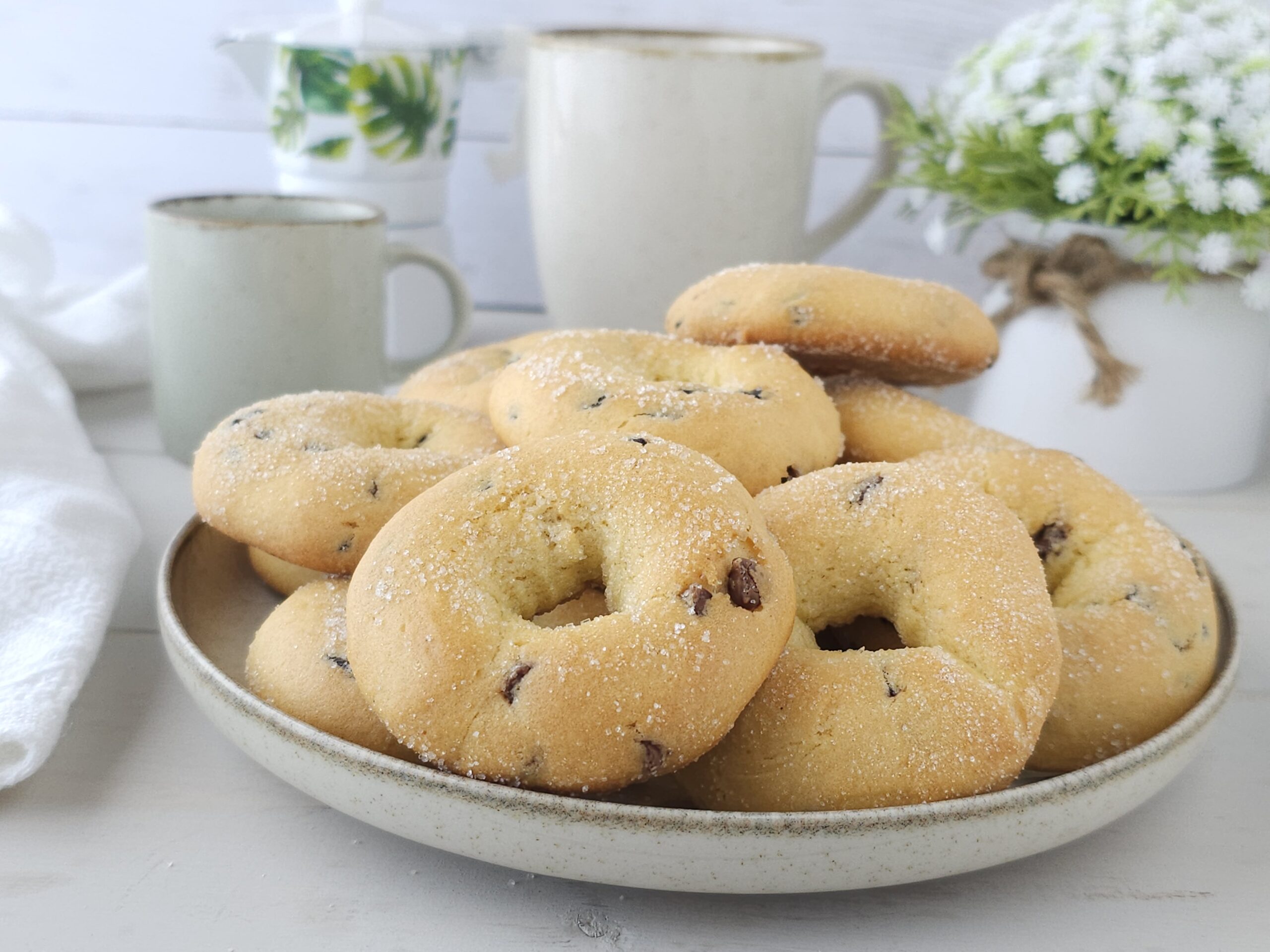 Dunkable Chocolate Chip Biscuit Rings