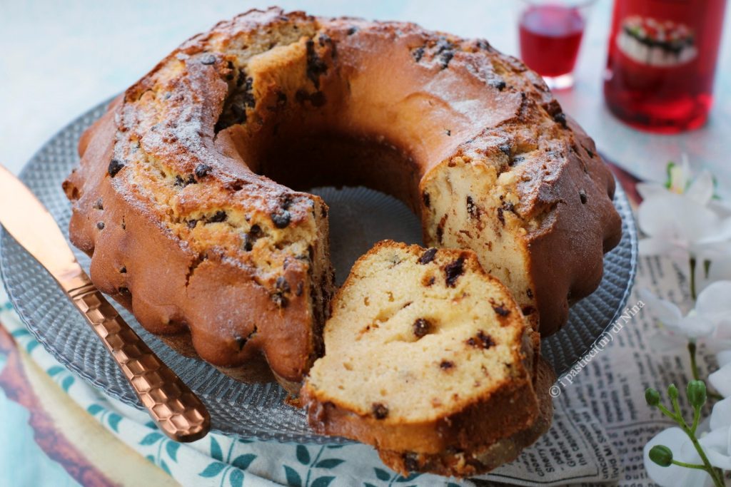 Alchermes ricotta and chocolate bundt cake soft moist i pasticcini di Nina