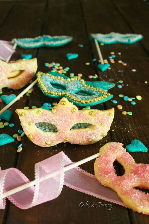 Shortcrust pastry masks