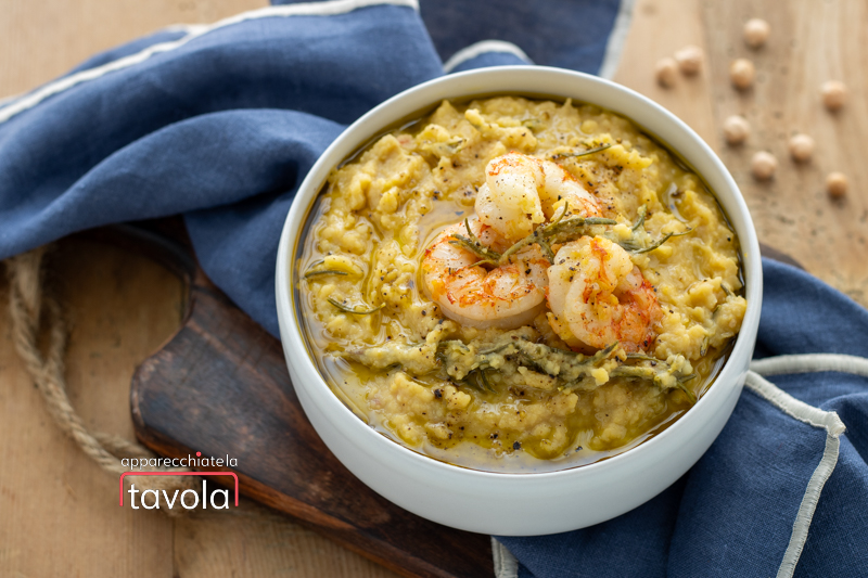 CHICKPEA AND SHRIMP CREAM