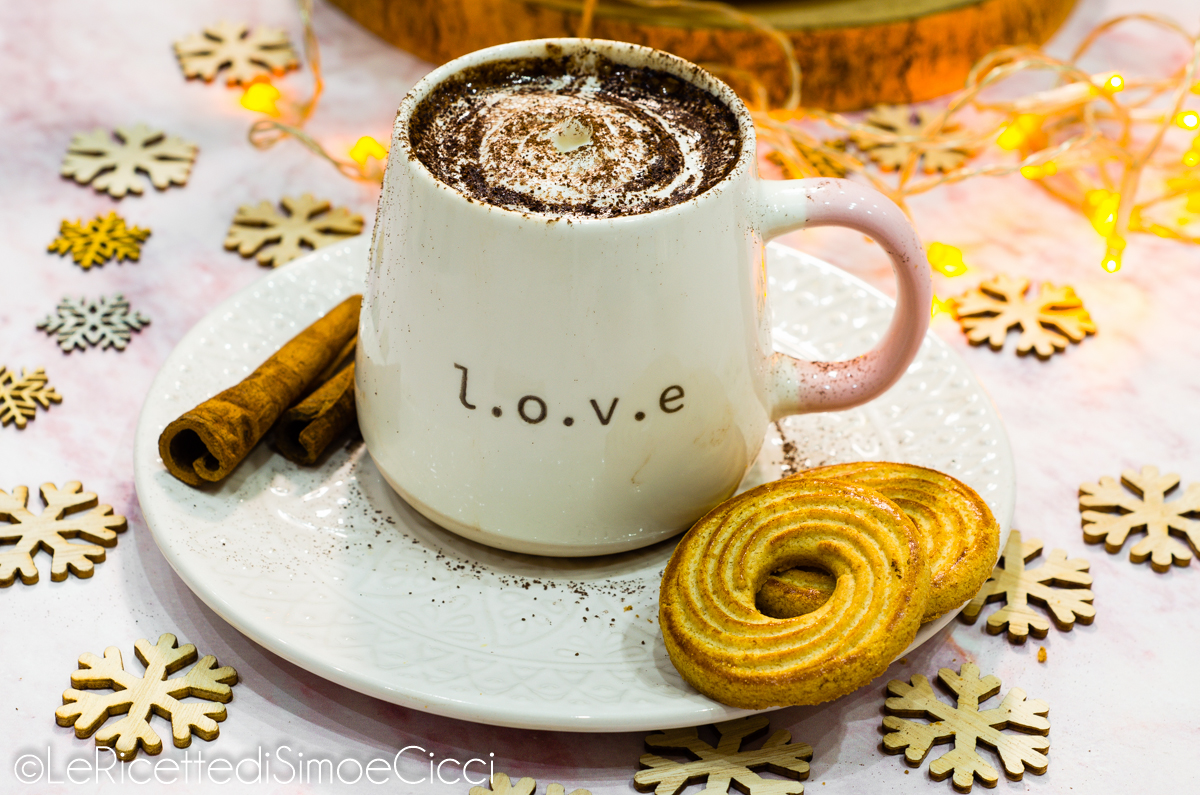 Hot Chocolate with Cinnamon: creamy, fragrant and ready in 10 minutes