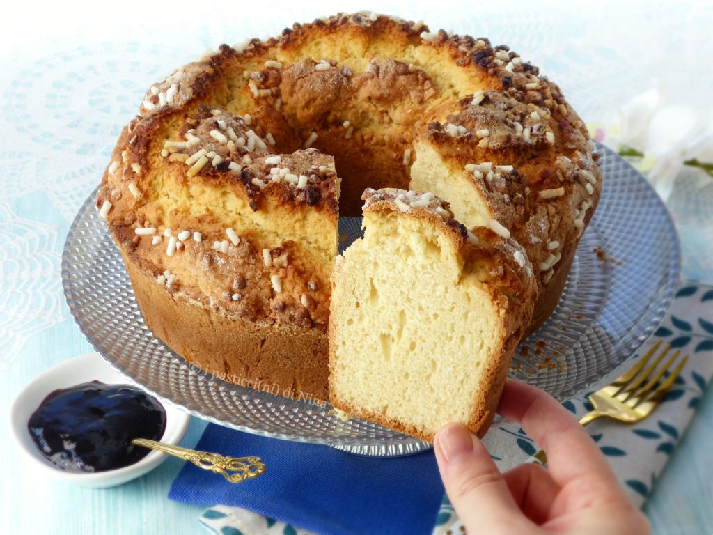 Mantuan Bussolano or bisulan ring cake traditional and modern recipe i pasticcini di Nina