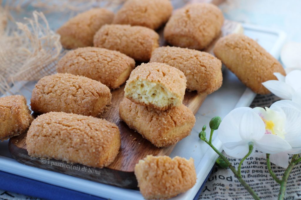 Homemade milk cookies, butter-free — crispy outside and soft inside | i Pasticcini di Nina