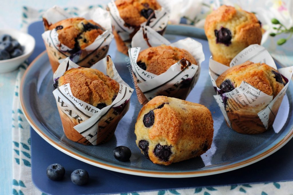 Recipe for moist and soft yogurt and blueberry muffins - I Pasticcini di Nina