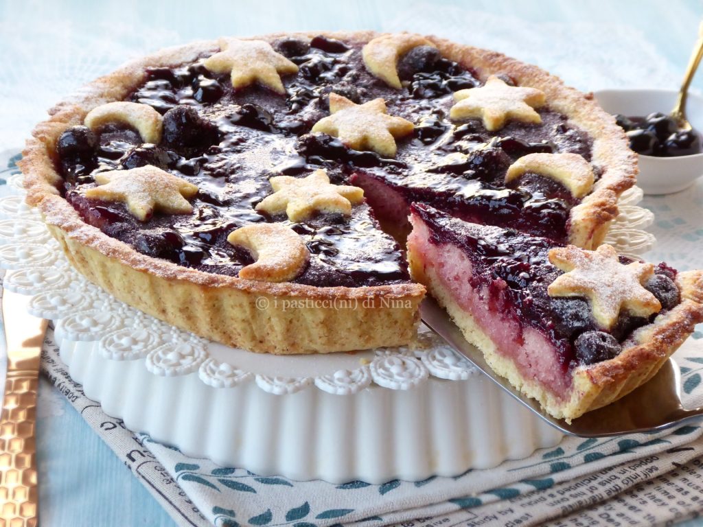 Oil tart with amarena cherries and ladyfingers — a distinctive dessert with butter-free shortcrust, recipe perfect with rice flour in the dough by I Pasticcini di Nina, holiday baking