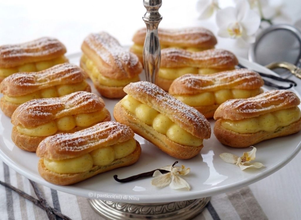oval cream puffs with pastry cream recipe i pasticcini di Nina