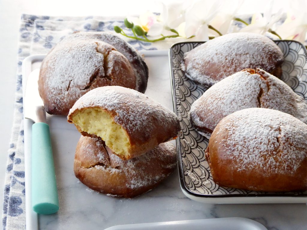 Homemade Neapolitan sfogliatelle frolle like from a pastry shop recipe i pasticcini di Nina