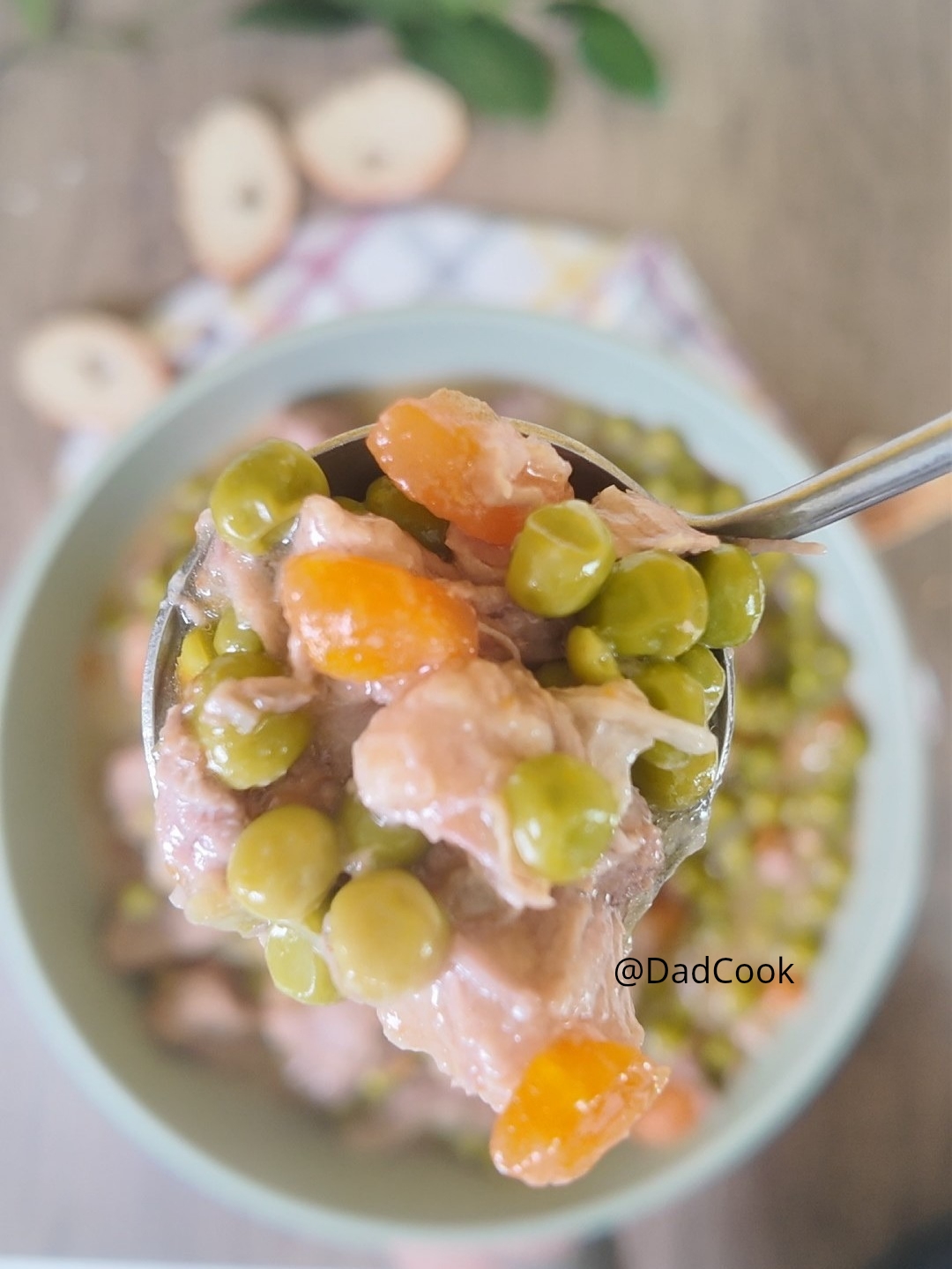Pork Stew with Peas: the Classic Recipe for Super-Tender Meat