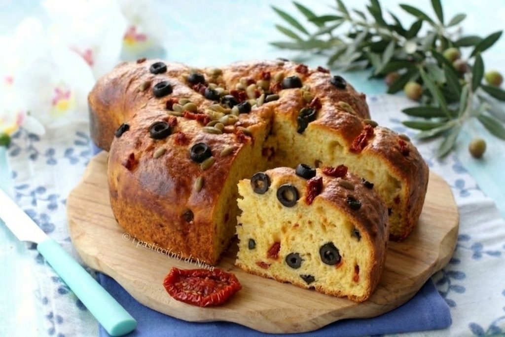 savory colomba with sun-dried tomatoes and olives for Easter and Easter Monday recipe i pasticcini di Nina