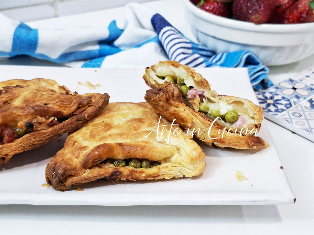 Puff Pastry Bells with PANCETTA and Peas: Quick Easter Appetizer