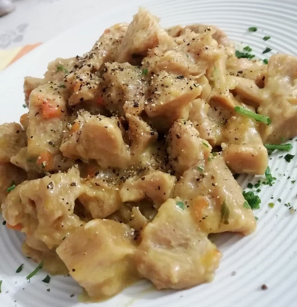 SOY STEW in ultra-creamy white